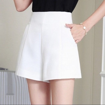 Women Shorts Spring Summer Casual High Waist A-line Shorts 2021 Loose Wide Leg Chiffon Shorts Chic Lady Black White Suit Shorts 1
