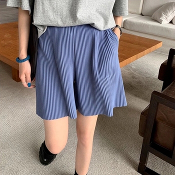 Ice Silk Women Shorts Solid Summer Pleat Solid Casual Ladies Short Pants Loose High Waist Streetwear Half Pant for Female 4