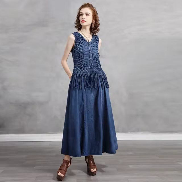 Sexy V-Neck Sleeveless Denim Dress Summer Women Fashion Hollow Out Knitting Tassel Long Dresses Woman Vintage A Line Jeans Dress 1