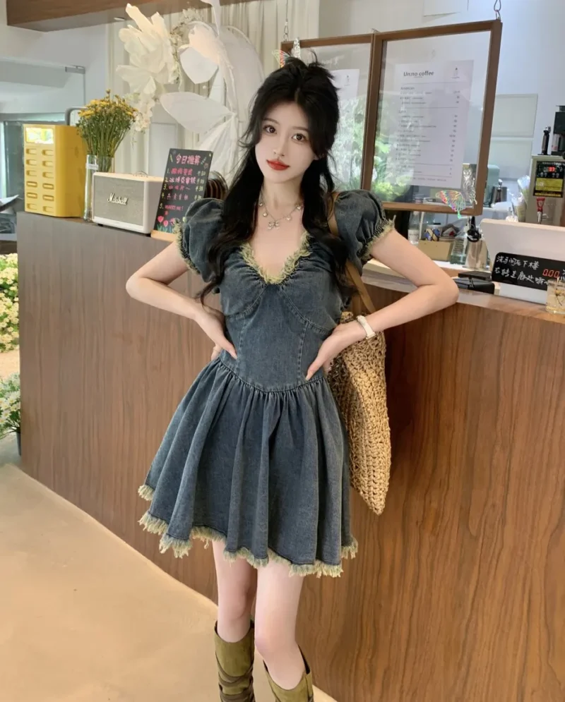 GkyocQ American Retro New Women Dress Hot Sweet Puff Sleeve V Neck Slim A Line Denim Short Dresses Pleated Sexy Girls Vestidos 3