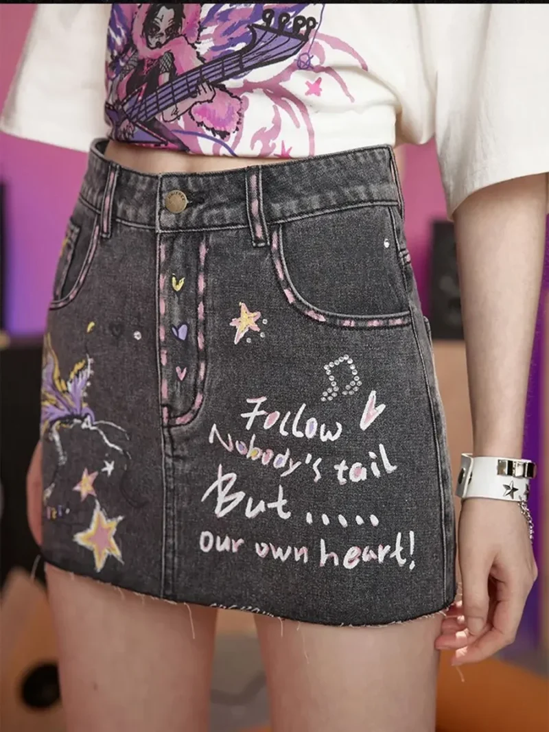 In the summer of 2024 the new cartoon graffiti bag hip skirt y2kgothic style american fashion a word handsome street jeans skirt 2